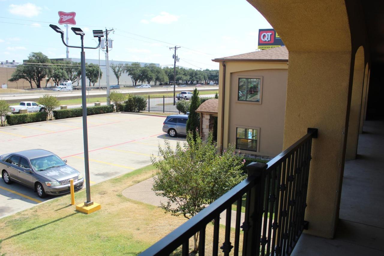 Scottish Inns Fort Worth Exterior photo