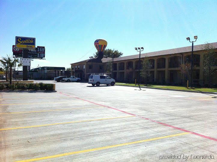 Scottish Inns Fort Worth Exterior photo