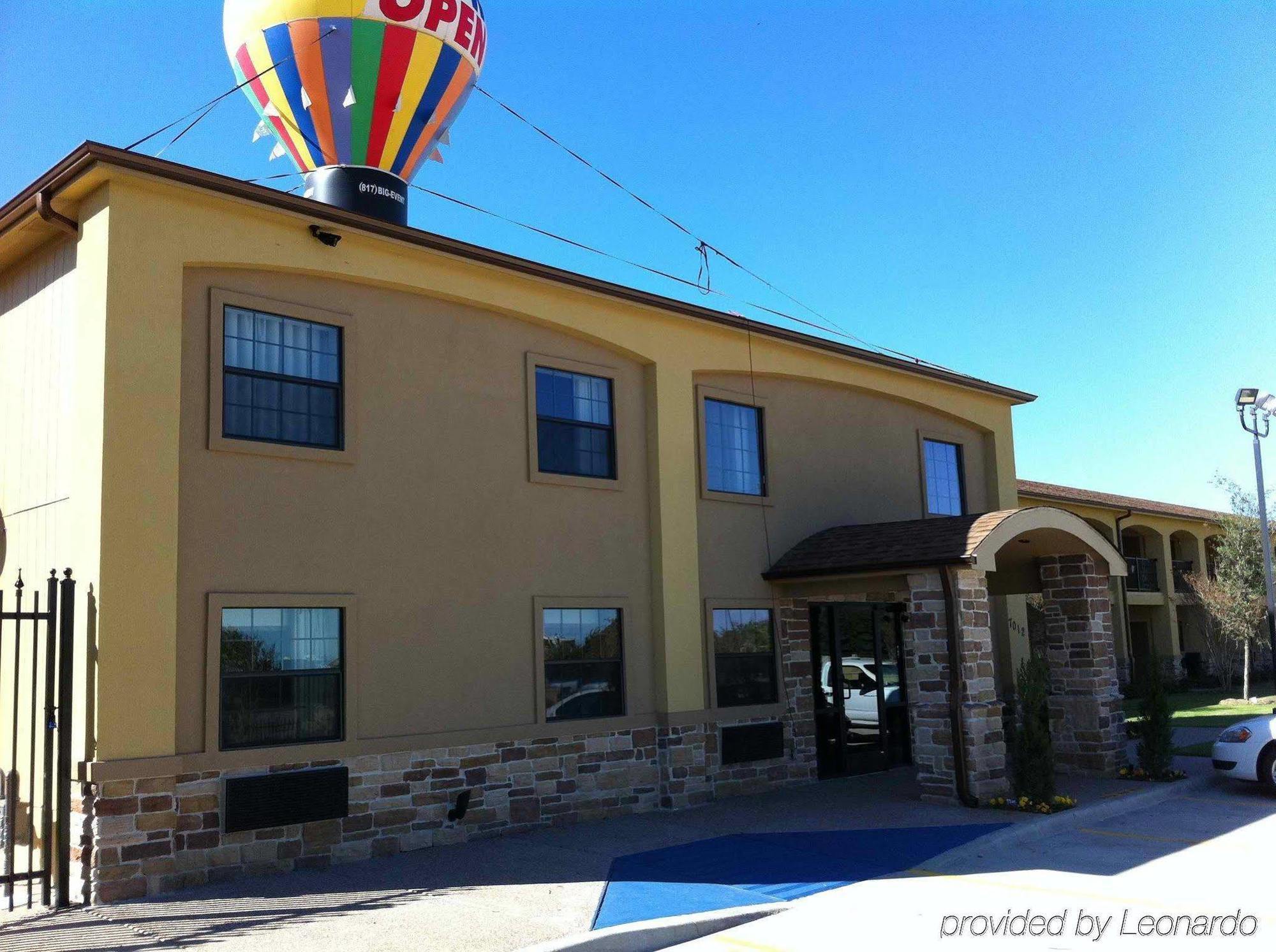 Scottish Inns Fort Worth Exterior photo
